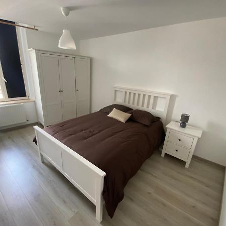 ז'יבה Joli Appartement Avec Parking Gratuit Sur Place מראה חיצוני תמונה