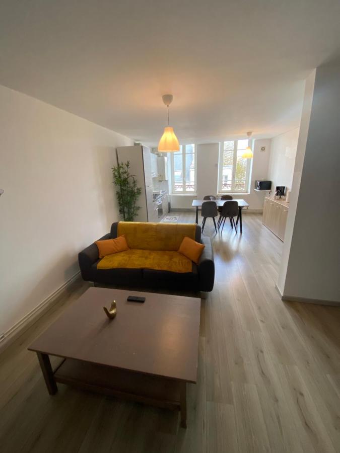 ז'יבה Joli Appartement Avec Parking Gratuit Sur Place מראה חיצוני תמונה