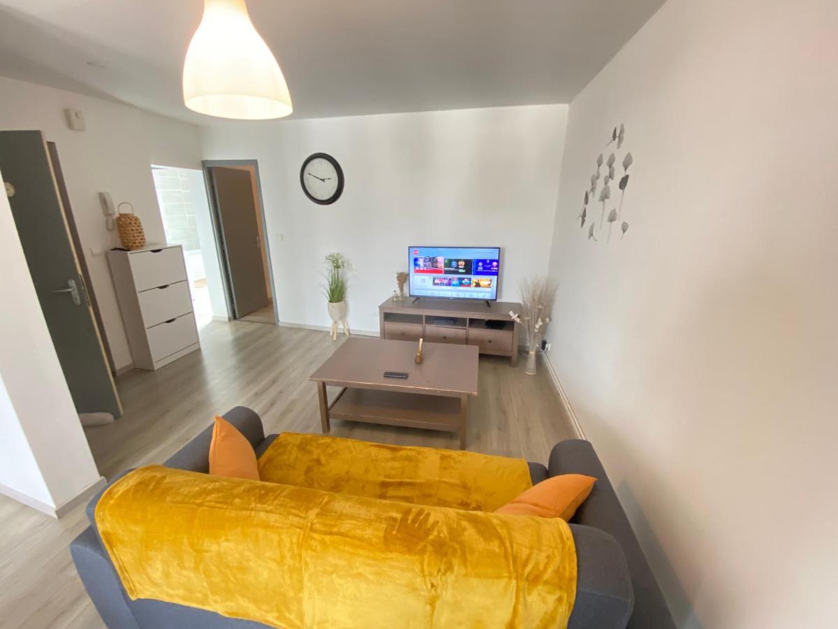 ז'יבה Joli Appartement Avec Parking Gratuit Sur Place מראה חיצוני תמונה