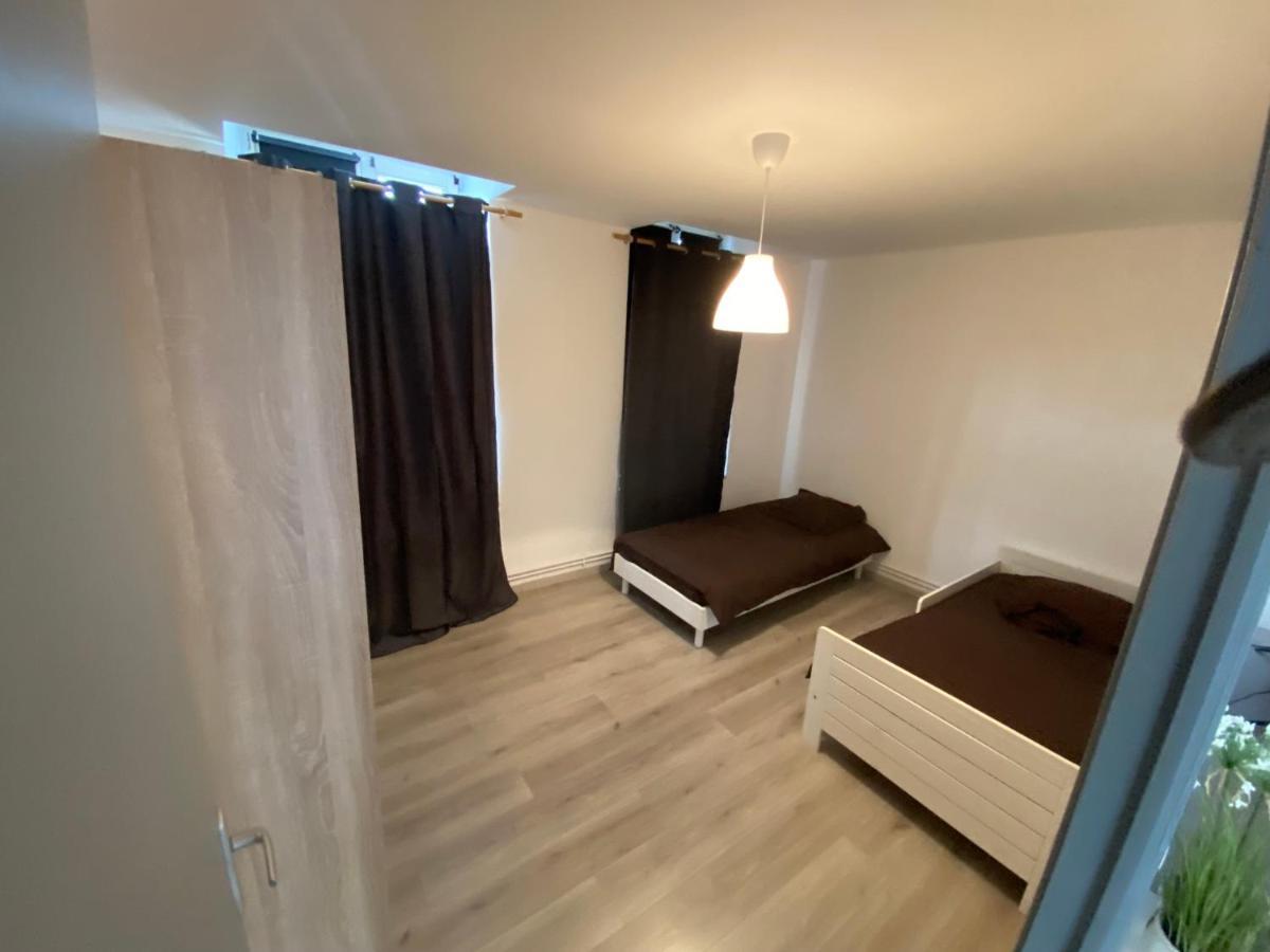 ז'יבה Joli Appartement Avec Parking Gratuit Sur Place מראה חיצוני תמונה